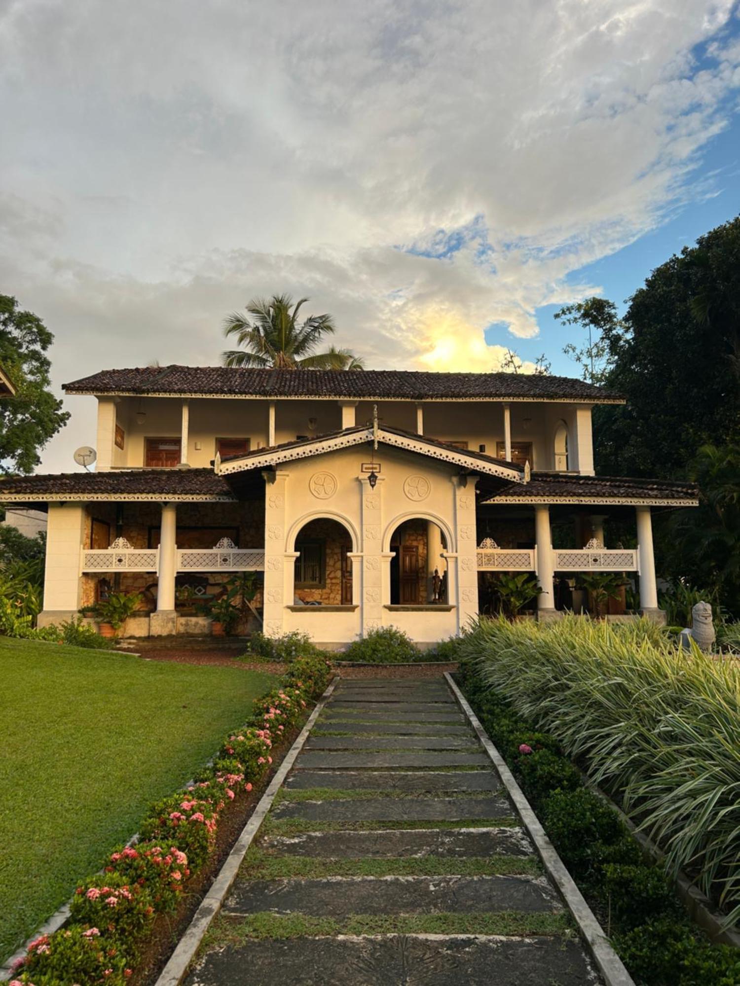 Villa Kubura ฮิกคาดูวา ภายนอก รูปภาพ